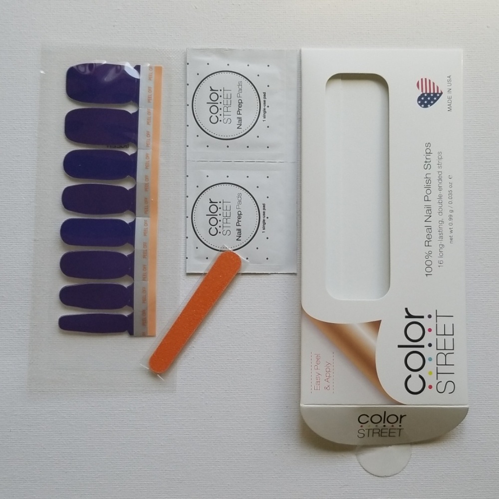 Color Street Nail Strips Saigon Queen